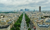 Praca i mniejsze podatki to główne cele francuskich wyjazdów